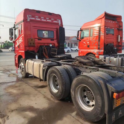 20年3月解放JH6牽引車(chē)頭 430馬力 國(guó)五雙驅(qū)輕體