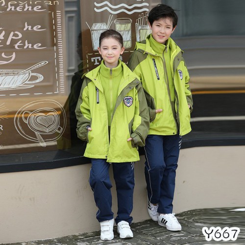 中小學生兒童沖鋒衣校服