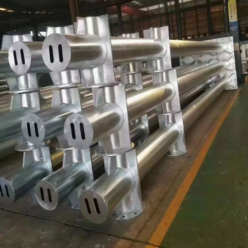 鍍鋅交通標志鋼桿