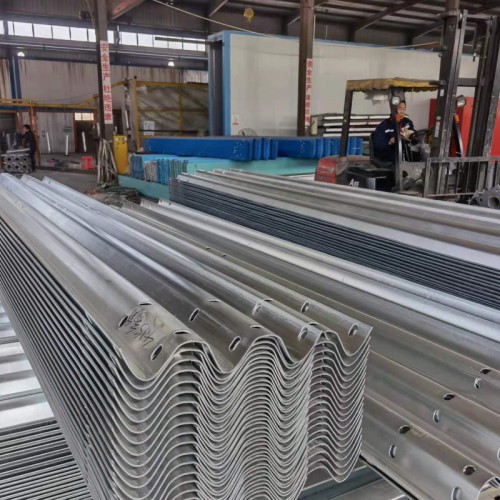 生產公路波形護欄板