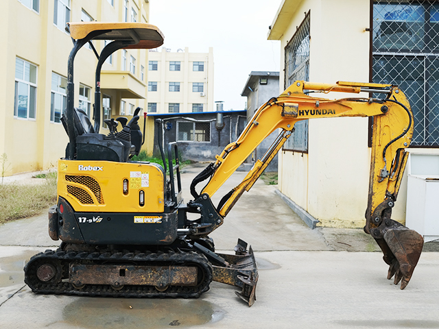 二手17農用小鉤機