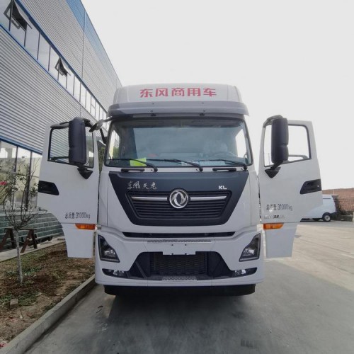 東風(fēng)天龍前四后八冷藏車(chē)