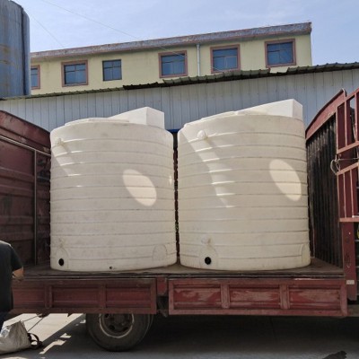 5噸PE儲水罐 5立方塑膠水塔大型蓄水桶 循環(huán)水處理容器