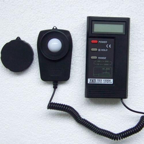 Tes 1330A 1332A 1334A數(shù)字照度計