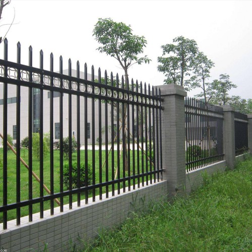 護(hù)欄 圍墻護(hù)欄