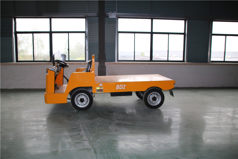 2電瓶運(yùn)輸車