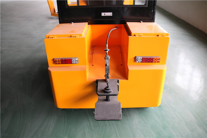 9電瓶運(yùn)輸車