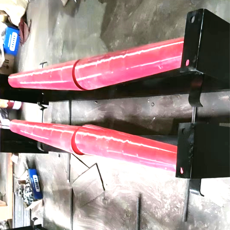 錐形調(diào)心托輥1