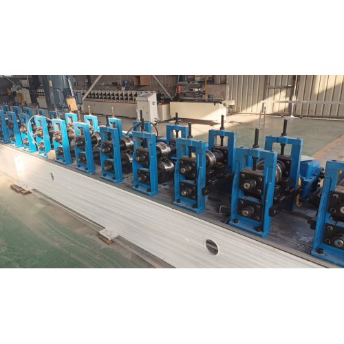 新型高低壓柜生產(chǎn)線(xiàn)安裝梁抽屜梁設(shè)備生產(chǎn)廠家