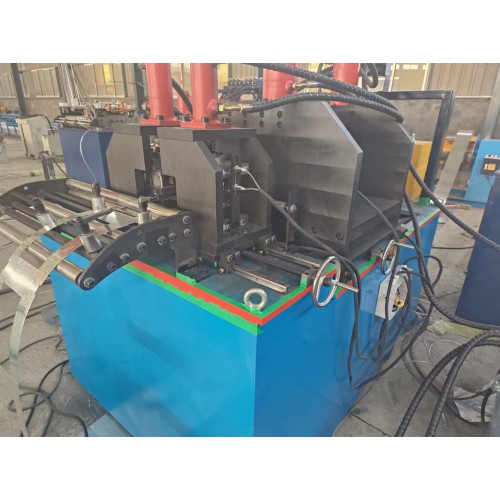 消防箱生產(chǎn)設備  配電箱設備  車廂板設備生產(chǎn)線