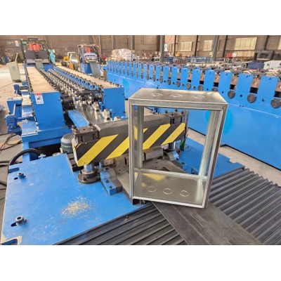 不銹鋼充電樁保護(hù)箱設(shè)備