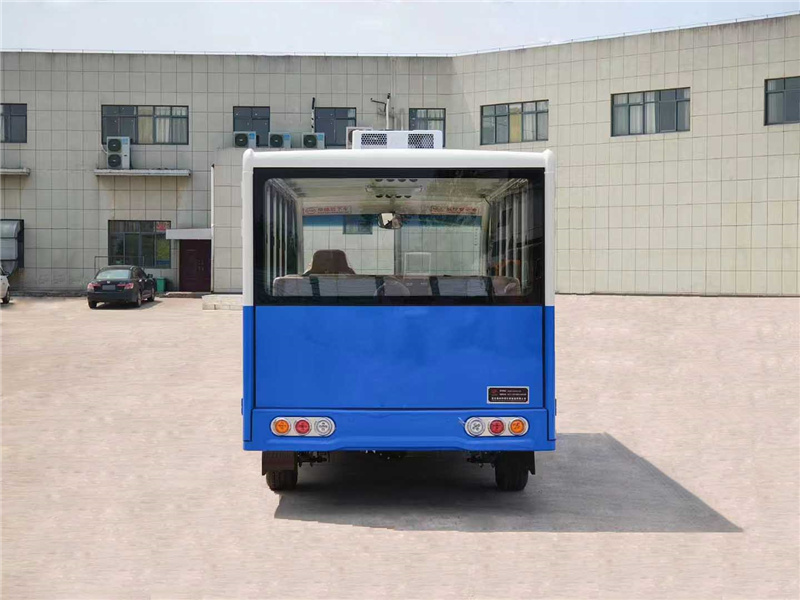 7電動高爾夫球車