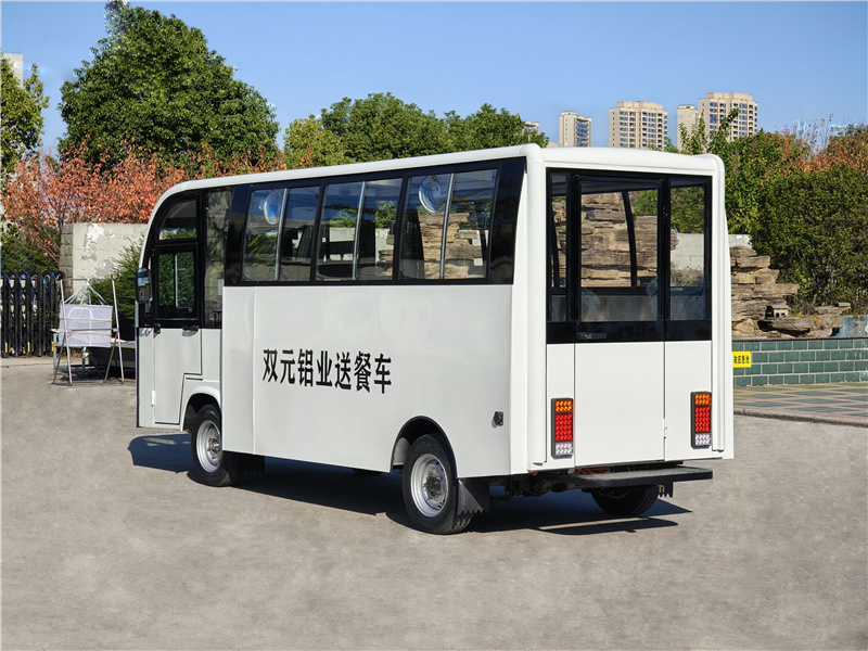 7新能源電動(dòng)貨車