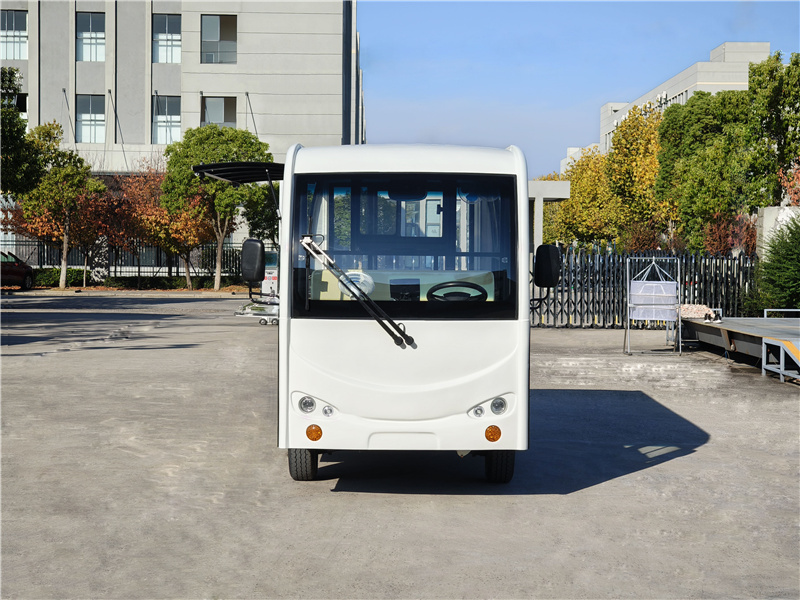 8場(chǎng)內(nèi)貨物轉(zhuǎn)運(yùn)車